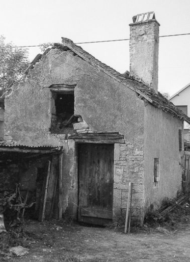 Vue du four depuis la cour. © Région Bourgogne-Franche-Comté, Inventaire du patrimoine