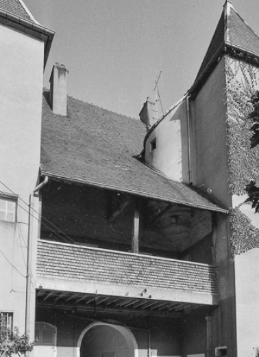 Façade sur cour. © Région Bourgogne-Franche-Comté, Inventaire du patrimoine
