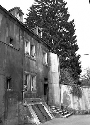 Façade sur rue. © Région Bourgogne-Franche-Comté, Inventaire du patrimoine