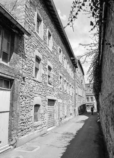 Vue de la rue Thiers et sur la rue de la République. © Région Bourgogne-Franche-Comté, Inventaire du patrimoine