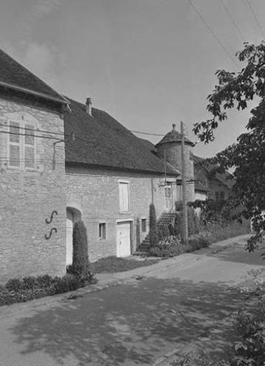 Façade sur rue, partie gauche. © Région Bourgogne-Franche-Comté, Inventaire du patrimoine