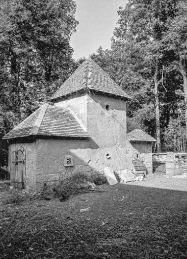 Le pigeonnier. © Région Bourgogne-Franche-Comté, Inventaire du patrimoine