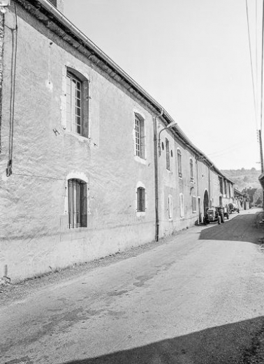 Vue d'ensemble de trois quarts gauche. © Région Bourgogne-Franche-Comté, Inventaire du patrimoine