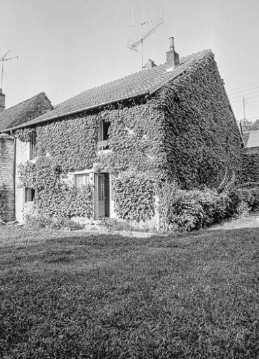 Habitation annexe, autrefois grange et écurie. © Région Bourgogne-Franche-Comté, Inventaire du patrimoine