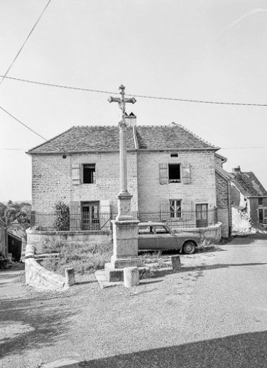 Façade antérieure. © Région Bourgogne-Franche-Comté, Inventaire du patrimoine