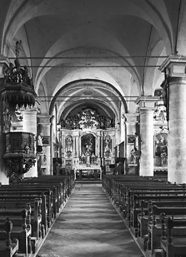 La nef et le choeur vus depuis l'entrée. © Région Bourgogne-Franche-Comté, Inventaire du patrimoine