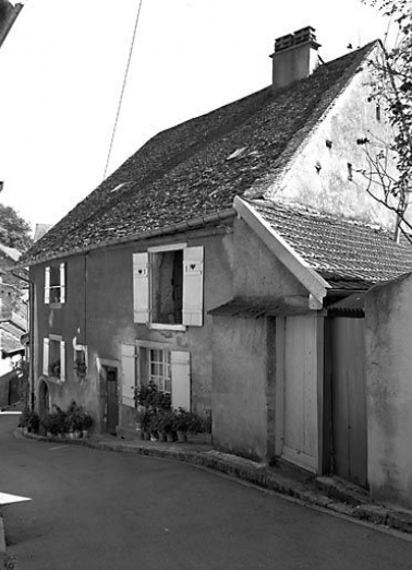 Façade antérieure. © Région Bourgogne-Franche-Comté, Inventaire du patrimoine Façade antérieure. © Région Bourgogne-Franche-Comté, Inventaire du patrimoine