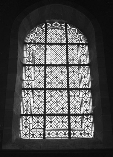 Verrière décorative, baie n° 3. © Région Bourgogne-Franche-Comté, Inventaire du patrimoine