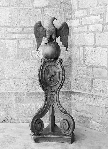 Vue d'ensemble du lutrin n° 1. © Région Bourgogne-Franche-Comté, Inventaire du patrimoine