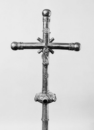Crucifix. © Région Bourgogne-Franche-Comté, Inventaire du patrimoine