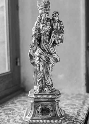 Vierge à l'Enfant vue de face. © Région Bourgogne-Franche-Comté, Inventaire du patrimoine