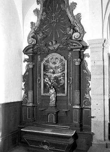 Vue d'ensemble de l'autel-retable latéral gauche. © Région Bourgogne-Franche-Comté, Inventaire du patrimoine