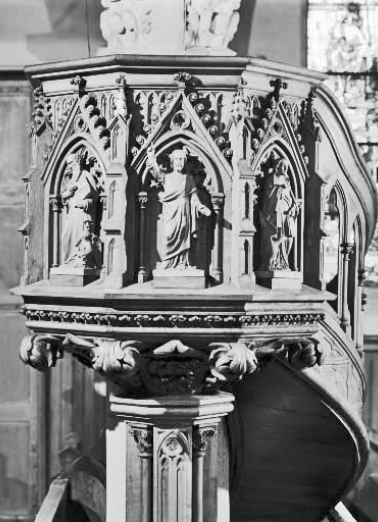 Détail de la cuve. © Région Bourgogne-Franche-Comté, Inventaire du patrimoine