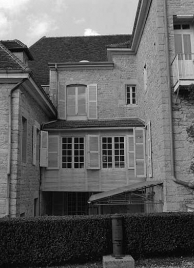 Corps du logis principal, face droite. © Région Bourgogne-Franche-Comté, Inventaire du patrimoine