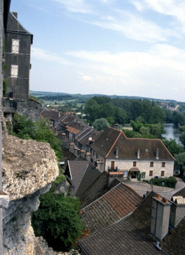 Rue Vanoise : vue depuis le rocher du château. © Région Bourgogne-Franche-Comté, Inventaire du patrimoine
