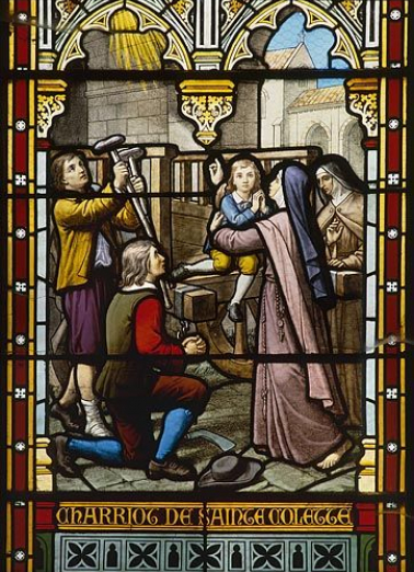 Baie 4 : détail en bas et à gauche. © Région Bourgogne-Franche-Comté, Inventaire du patrimoine