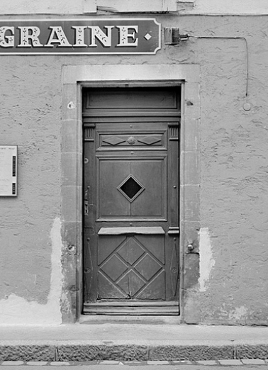 Maison 4, rue du Général-Leclerc. Porte. Première moitié 19e siècle. © Région Bourgogne-Franche-Comté, Inventaire du patrimoine