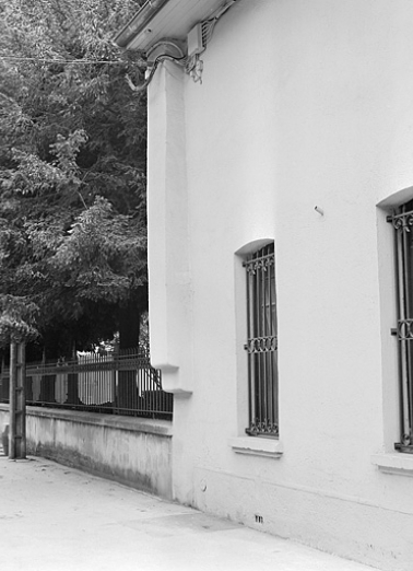 Maison 25, place Saint-Martin. Mur mitoyen donnant sur la rue Georges-Clémenceau. 15e ou 16e siècle. © Région Bourgogne-Franche-Comté, Inventaire du patrimoine