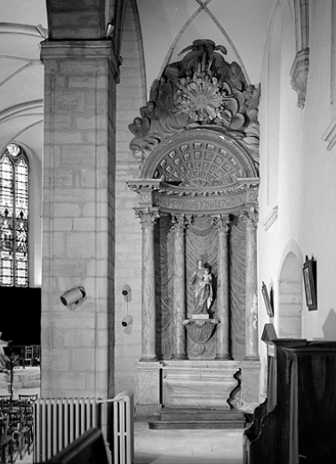 Autel et retable sud : vue d'ensemble. © Région Bourgogne-Franche-Comté, Inventaire du patrimoine