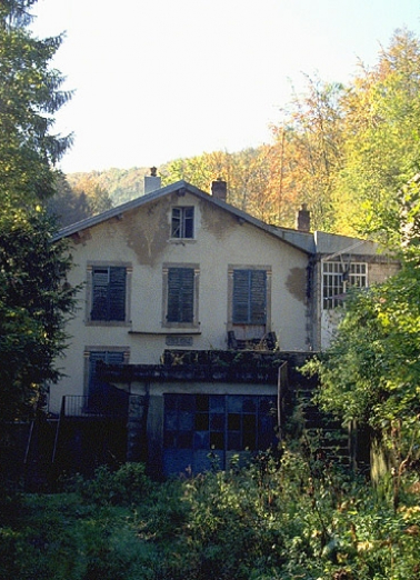 Façade antérieure. © Région Bourgogne-Franche-Comté, Inventaire du patrimoine Façade antérieure. © Région Bourgogne-Franche-Comté, Inventaire du patrimoine