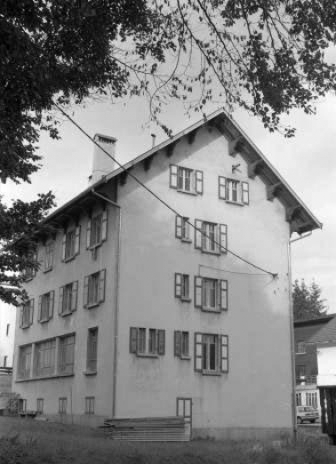 Façades antérieure et latérale droite. © Région Bourgogne-Franche-Comté, Inventaire du patrimoine