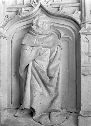 Détail : face sud 1er pleurant (en partant de la gauche). © Région Bourgogne-Franche-Comté, Inventaire du patrimoine