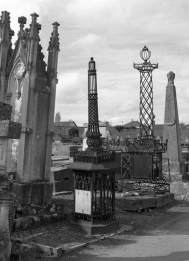 Vue de trois quarts droit. © Région Bourgogne-Franche-Comté, Inventaire du patrimoine