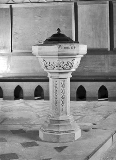 Fonts baptismaux protestants. © Région Bourgogne-Franche-Comté, Inventaire du patrimoine