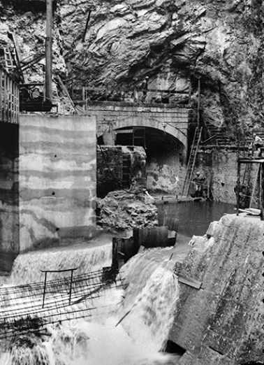Modernisation de la prise d'eau. © Région Bourgogne-Franche-Comté, Inventaire du patrimoine