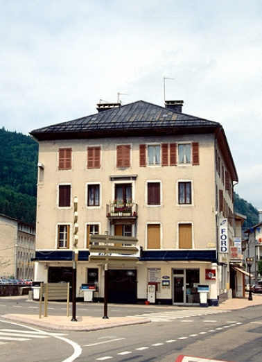 Façade antérieure. © Région Bourgogne-Franche-Comté, Inventaire du patrimoine Façade antérieure. © Région Bourgogne-Franche-Comté, Inventaire du patrimoine