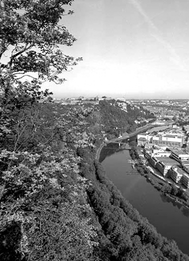 Vue panoramique partielle depuis le sud : 1er volet (gauche). © Région Bourgogne-Franche-Comté, Inventaire du patrimoine