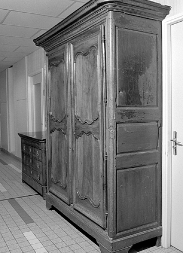 Vue d'ensemble de trois quarts droit. © Région Bourgogne-Franche-Comté, Inventaire du patrimoine