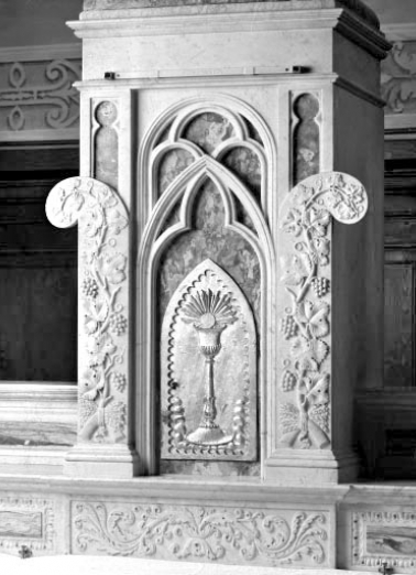 Détail : le tabernacle du maître-autel. © Région Bourgogne-Franche-Comté, Inventaire du patrimoine