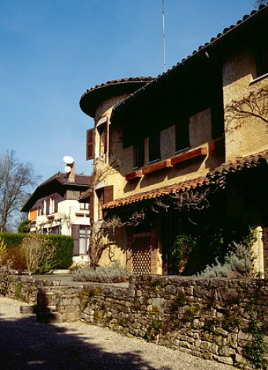 Façades antérieures des logements patronaux (O, P). © Région Bourgogne-Franche-Comté, Inventaire du patrimoine