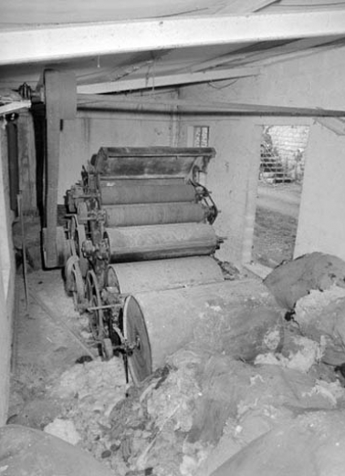 Vue d'ensemble depuis l'arrière. © Région Bourgogne-Franche-Comté, Inventaire du patrimoine