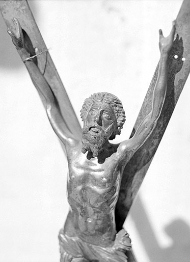 Détail : vue à mi-corps, de trois quarts. © Région Bourgogne-Franche-Comté, Inventaire du patrimoine