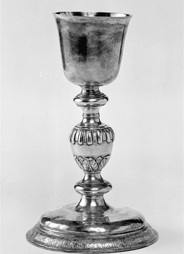 Le calice. © Région Bourgogne-Franche-Comté, Inventaire du patrimoine