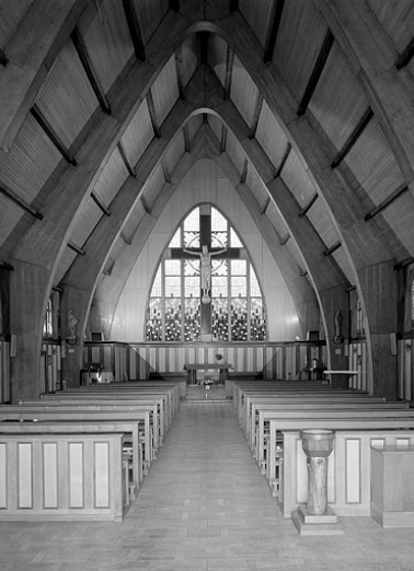 La nef et le choeur vus depuis l'entrée. © Région Bourgogne-Franche-Comté, Inventaire du patrimoine