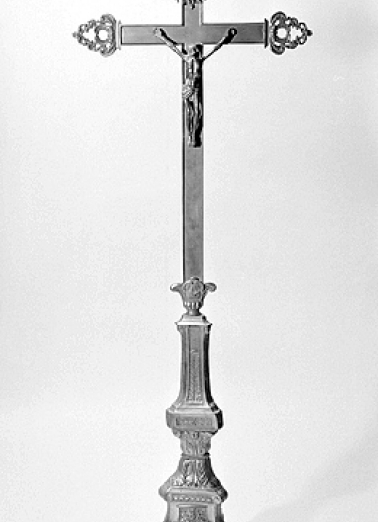 Vue de la croix d'autel. © Région Bourgogne-Franche-Comté, Inventaire du patrimoine