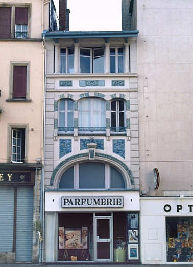 Façade sur la rue Cuvier. © Région Bourgogne-Franche-Comté, Inventaire du patrimoine Façade sur la rue Cuvier. © Région Bourgogne-Franche-Comté, Inventaire du patrimoine