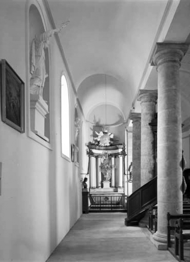 Le bas-côté nord, vu depuis l'ouest. © Région Bourgogne-Franche-Comté, Inventaire du patrimoine