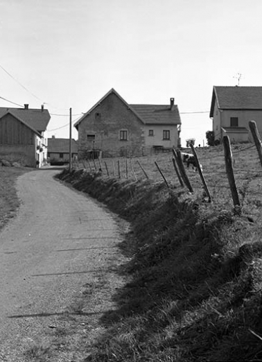 Atelier de fabrication et logement depuis le nord-ouest. © Région Bourgogne-Franche-Comté, Inventaire du patrimoine