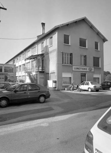 Bureau et atelier de fabrication ouest vus de trois quarts. © Région Bourgogne-Franche-Comté, Inventaire du patrimoine