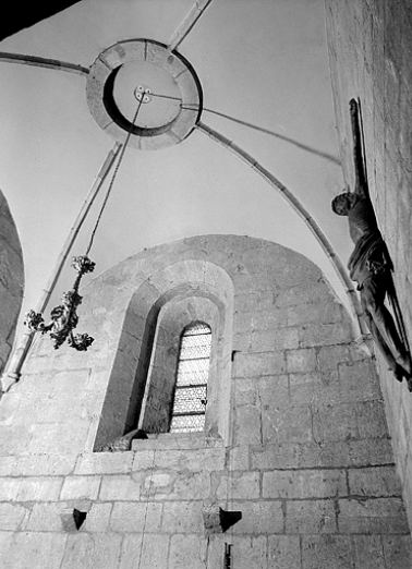 Baie de la chapelle du clocher. © Région Bourgogne-Franche-Comté, Inventaire du patrimoine