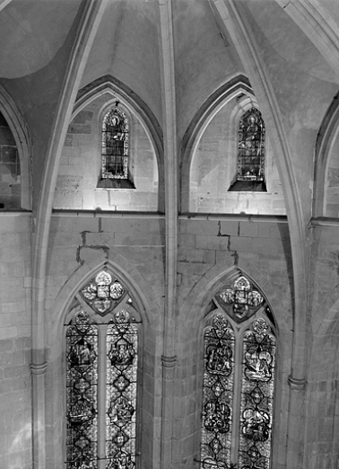 Baies de l'abside depuis la coursière haute. © Région Bourgogne-Franche-Comté, Inventaire du patrimoine