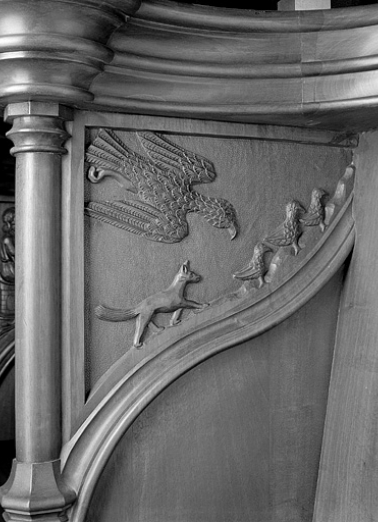 Parclose à gauche de la quatrième stalle haute. © Région Bourgogne-Franche-Comté, Inventaire du patrimoine