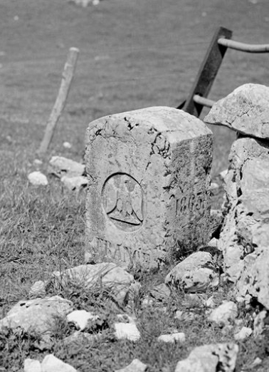 Vue de trois quarts. © Région Bourgogne-Franche-Comté, Inventaire du patrimoine