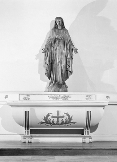 Vue générale de l'autel sud, de face. © Région Bourgogne-Franche-Comté, Inventaire du patrimoine