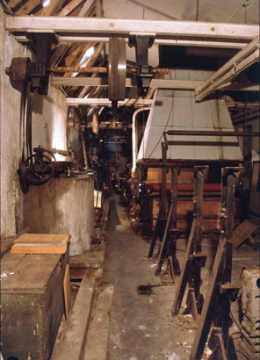 Vue d'ensemble. Au premier plan : porte-bobines. © Région Bourgogne-Franche-Comté, Inventaire du patrimoine