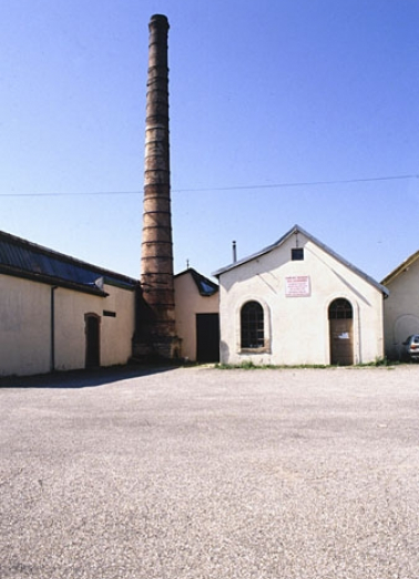 Cheminée et salle des machines. © Région Bourgogne-Franche-Comté, Inventaire du patrimoine